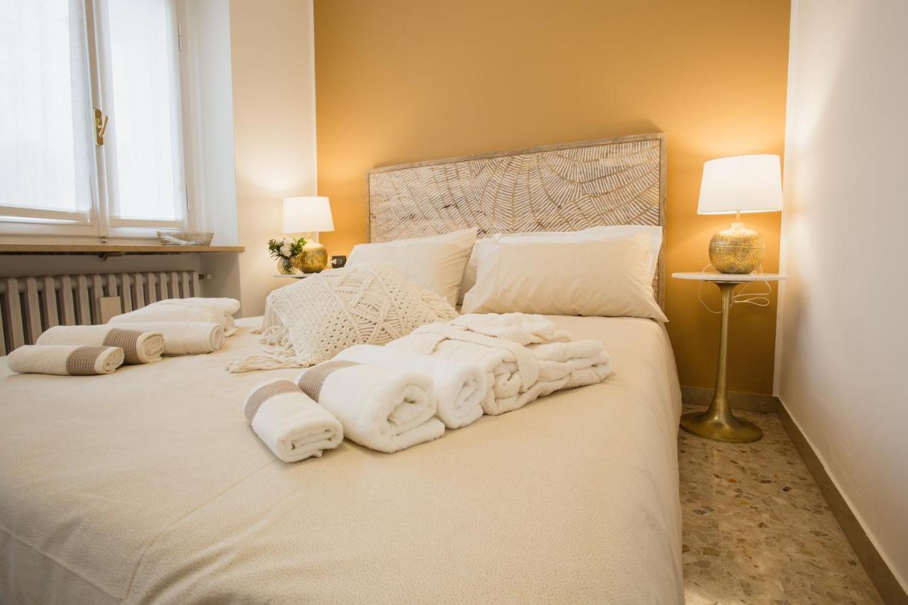 Residenza Europa Guest House เกรซซานา ภายนอก รูปภาพ
